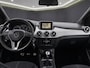 Mercedes-Benz B-klasse 180 Ambition met Led !!! 18 Inch !!! Nieuwe Distributieketting !!!