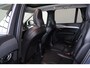 Volvo XC90 T8 Recharge AWD R-Design - Luchtvering - Panorama/schuifdak - IntelliSafe Assist & Surround - 360º Camera - Harman/Kardon audio - Adaptieve LED koplampen - Verwarmde voorstoelen, stuur & achterbank - Parkeersensoren voor & achter - Elektr. bedienb. voorstoelen met geheugen - Head up display - Draadloze tel. lader - Standkachel - Extra getint glas - Inklapbare trekhaak - 20' LMV