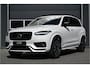 Volvo XC90 2.0 T8 Recharge AWD ULTIMATE DARK / PANO / HARMAN KARDON / HUD / MEMORY / STOELKOELING / TREKHAAK
