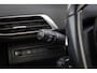 Peugeot 5008 1.2 PT Crossway 7 persoons trekhaak | 360 camera | Pdc | Cruise control | DAB | half ledere bekleding | Carplay