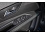 Peugeot 5008 1.2 PT Crossway 7 persoons trekhaak | 360 camera | Pdc | Cruise control | DAB | half ledere bekleding | Carplay