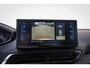 Peugeot 5008 1.2 PT Crossway 7 persoons trekhaak | 360 camera | Pdc | Cruise control | DAB | half ledere bekleding | Carplay