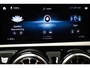 Mercedes-Benz A-klasse 200 Luxury Line | PREMIUM PACK | PANORAMADAK | MATRIX LED | LEDER | APPLE | HOUTAFWERKING