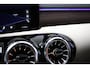 Mercedes-Benz A-klasse 200 Luxury Line | PREMIUM PACK | PANORAMADAK | MATRIX LED | LEDER | APPLE | HOUTAFWERKING