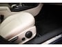 Mercedes-Benz A-klasse 200 Luxury Line | PREMIUM PACK | PANORAMADAK | MATRIX LED | LEDER | APPLE | HOUTAFWERKING