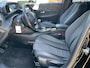 Peugeot 208 1.2 PureTech Allure Pack 100pk Turbo | Navigatie | Cruise control | Parkeercamera achter | Keyless Entry | 16 inch velgen | Apple Carplay&Android Auto | 3D-cockpit