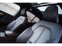 Volvo XC40 2.0 T4 AWD R-Design Autom Panodak Leder Stoel/Stuur ABank Verw Navi Camera Clima Cruise 2x PDC LMV ENZ NL Auto.