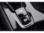 Volvo XC40 2.0 T4 AWD R-Design Autom Panodak Leder Stoel/Stuur ABank Verw Navi Camera Clima Cruise 2x PDC LMV ENZ NL Auto.