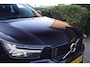 Volvo XC40 2.0 T4 AWD R-Design Autom Panodak Leder Stoel/Stuur ABank Verw Navi Camera Clima Cruise 2x PDC LMV ENZ NL Auto.