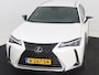 Lexus UX 250h AWD Executive Line | Dealeronderhouden | Head-Up Display | Dodehoekdetectie | 360 Surround view | Stoelverwarming | Stoelventilatie | Elektrische achterklep | Navigatie |