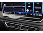 Volkswagen Tiguan 1.5 eHybrid 272pk R-Line Edition Black Style Panoramadak Trekhaak 360Camera HUD Stoelverwarming Keyless Virtual Cockpit Navigatie
