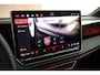 Volkswagen Tiguan 1.5 eHybrid 272pk R-Line Edition Black Style Panoramadak Trekhaak 360Camera HUD Stoelverwarming Keyless Virtual Cockpit Navigatie