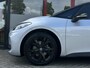 Volkswagen ID.3 Limited Edition 52 kWh | Origineel NL | 1e Eigenaar | BTW Voertuig | Navigatie | Apple Carplay | Android Auto | Lane Assistent | Adaptieve Cruise Control | Climate Control | FACELIFT | Groot Multi Media | Two-Tone Kleurstelling |