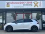 Volkswagen ID.3 Limited Edition 52 kWh | Origineel NL | 1e Eigenaar | BTW Voertuig | Navigatie | Apple Carplay | Android Auto | Lane Assistent | Adaptieve Cruise Control | Climate Control | FACELIFT | Groot Multi Media | Two-Tone Kleurstelling |