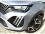 Peugeot 2008 100 Pk Benzine * Hele Luxe Allure * Navigatie * Voor- en Achter Parkeer Camera en Sensoren * L.M. Velgen * Dodehoekbewaking * Keyless Start & Entry * Draadloos Apple Carplay /* Android Auto * Vingerhoets; Vierde Generatie Eersteklas Service. Al meer dan 100 jaar een begrip in de Brabantse Kempen.