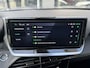 Peugeot 2008 100 Pk Benzine * Hele Luxe Allure * Navigatie * Voor- en Achter Parkeer Camera en Sensoren * L.M. Velgen * Dodehoekbewaking * Keyless Start & Entry * Draadloos Apple Carplay /* Android Auto * Vingerhoets; Vierde Generatie Eersteklas Service. Al meer dan 100 jaar een begrip in de Brabantse Kempen.