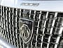 Peugeot 2008 100 Pk Benzine * Hele Luxe Allure * Navigatie * Voor- en Achter Parkeer Camera en Sensoren * L.M. Velgen * Dodehoekbewaking * Keyless Start & Entry * Draadloos Apple Carplay /* Android Auto * Vingerhoets; Vierde Generatie Eersteklas Service. Al meer dan 100 jaar een begrip in de Brabantse Kempen.