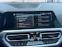 BMW 3-Serie 320e | Business Plus | Leer | Schuifdak | Navi | Camera