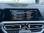 BMW 3-Serie 320e | Business Plus | Leer | Schuifdak | Navi | Camera