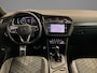 Volkswagen Tiguan 1.4TSIeHybrid 180kW/245PK R-Line DSG · Panoramadak · Trekhaak · 360°Camera + Parkeersensoren · Garantie t/m 19-06-2026 of 60000km.