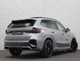BMW X1 18i M-Sport Performance-Pack | Panorama | Sportstoelen | Carbon | Keyless-Entry | Sfeerverlichting | Achteruitrij-Camera | 5x op voorraad | Carplay | Full-LED | Black-Optic | Getint Glas | Stoelverwarming | Draadloos Laden |