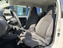 Volkswagen Up! 1.0 easy up! BlueMotion / NL-Auto / Cruise-Control / Airco / Radio / ENZ.