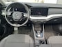 Skoda Octavia Combi 1.0 e-TSI Business Edition / AUTOMAAT/ PANO/ CRUISE/ SMARTLINK/ PARKEER SENSOREN V+A/ ELEK.ACHTERKLEP/ KEYLESS/ DIGITAL DASH/ DAB/ NAVI/ CLIMA/ 16'' LMV