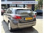 Peugeot 308 Style 110 Pk Benzine 5-Deurs * KJK-71-X * Hele Mooie ! * Navigatie * Climate & Cruise Control * Achteruitrij Parkeer Camera * DAB Radio * L.M. Velgen * Vingerhoets; Vierde Generatie Eersteklas Service. Al meer dan 100 jaar een begrip in de Brabantse Kempen.