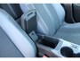 Peugeot 2008 1.2 PureTech 100pk Allure Airco Navi Camera Carplay Dealer onderhouden