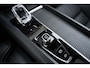 Volvo XC60 T8 Ultra Black Ed. B&W Lucht Pano Massage HUD 21'