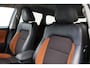 Toyota Auris Touring Sports 1.8 Hybrid Executive | Trekhaak | Navigatie | Stoelverwarming | LED | Parkeersensoren voor/achter | Keyless | Cruise Control | Clima | Camera | Rijstrooksensor | 16 inch | Bluetooth