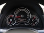 Volkswagen Up! 1.0 R-Line 65 pk | Cruise control | Camera | Climate control | 17 inch Velgen