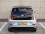 Volkswagen Up! 1.0 R-Line 65 pk | Cruise control | Camera | Climate control | 17 inch Velgen