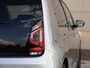 Volkswagen Up! 1.0 R-Line 65 pk | Cruise control | Camera | Climate control | 17 inch Velgen