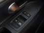 Volkswagen Up! 1.0 R-Line 65 pk | Cruise control | Camera | Climate control | 17 inch Velgen