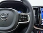 Volvo XC60 T6 AWD 350pk Plus Dark / Luchtvering / geventileerde stoelen / Amber interieur / Panorama dak / Voorruit verwarming /