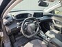 Peugeot e-2008 EV Allure Pack 50 kWh Parkeercamera | Carplay / Android Auto | Adaptive cruise control