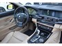 BMW 5-Serie 528i High Executive Pano HUD NAP Trekhaak Cruise Leder