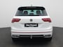Volkswagen Tiguan 1.4 TSI eHybrid R-Line Business+ 245 PK| Dealeronderhouden | Panoramadak | Trekhaak | Navigatie Pro | Achterklep Elektrisch | Head-Updisplay | Achteruitrijcamera | Stoelverwarming