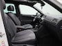 Volkswagen Tiguan 1.4 TSI eHybrid R-Line Business+ 245 PK| Dealeronderhouden | Panoramadak | Trekhaak | Navigatie Pro | Achterklep Elektrisch | Head-Updisplay | Achteruitrijcamera | Stoelverwarming