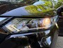 Nissan Qashqai 1.6 N-Connecta 163pk * trekhaak / 1500kg geremd + stoelverwarming*