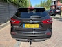 Nissan Qashqai 1.6 N-Connecta 163pk * trekhaak / 1500kg geremd + stoelverwarming*