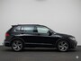 Volkswagen Tiguan 1.5 TSI R-Line Business+ | Panoramadak | Matrix lampen | Dodehoek Detectie | Keyless | Winterpakket | Zwenkbare Trekhaak | Achteruitrijcamera |