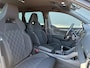 Skoda Karoq 1.5 TSI ACT Sportline Business Afneembare Trekhaak 1500kg | Adaptive Cruise Control | 19 inch | Sensoren Voor + Achter | Camera | Keyless |