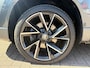Skoda Karoq 1.5 TSI ACT Sportline Business Afneembare Trekhaak 1500kg | Adaptive Cruise Control | 19 inch | Sensoren Voor + Achter | Camera | Keyless |