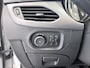 Opel Astra 1.0 Online Edition Airco | Apple Carplay/Android Auto | Bluetooth | Cruise Control | Hill/Hold Functie | LED Dagrijverlichting | Lederen Stuurwiel | Multimedia-Voorbereiding | Parkeersensor Voor en Achter | Regensensor | Autonomous Emergency Braking | Verkeersbord Detectie | Rijstrooksensor met Correctie | Bots Waarschuwing Systeem | Achteruitrijcamera | Navigatiesysteem Full Map | Spraakbediening | Comfortstoelen