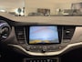 Opel Astra 1.0 Online Edition Airco | Apple Carplay/Android Auto | Bluetooth | Cruise Control | Hill/Hold Functie | LED Dagrijverlichting | Lederen Stuurwiel | Multimedia-Voorbereiding | Parkeersensor Voor en Achter | Regensensor | Autonomous Emergency Braking | Verkeersbord Detectie | Rijstrooksensor met Correctie | Bots Waarschuwing Systeem | Achteruitrijcamera | Navigatiesysteem Full Map | Spraakbediening | Comfortstoelen
