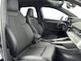 Audi A3 Sportback 45 TFSI e S edition Competition PHEV | Airco | Apple Carplay | Android Auto | Cruise Control | Electronic Climate Controle | Extra Getint Glas | Full LED Koplampen | Lederen Stuurwiel | Multimedia-Voorbereiding | Navigatie | Parkeersensor Achter | Sportstoelen Half Leder/Stof | Stuurwiel Multifunctioneel | Stoelverwarming