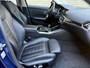 BMW 3-Serie Touring 320e Business Edition Plus Panoramadak | Elektrisch Wegklapbare Trekhaak | Navigatie | Sfeerverlichting | Lederen Sportstoelen | LED | Apple Carplay/ Android Auto