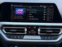 BMW 3-Serie Touring 320e Business Edition Plus Panoramadak | Elektrisch Wegklapbare Trekhaak | Navigatie | Sfeerverlichting | Lederen Sportstoelen | LED | Apple Carplay/ Android Auto